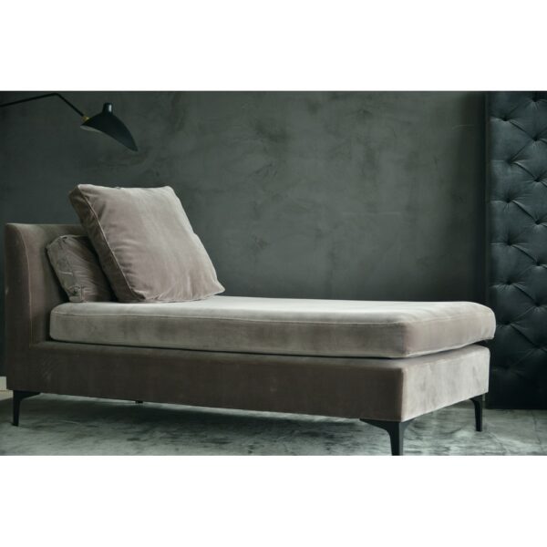 LAUREEN DAYBED